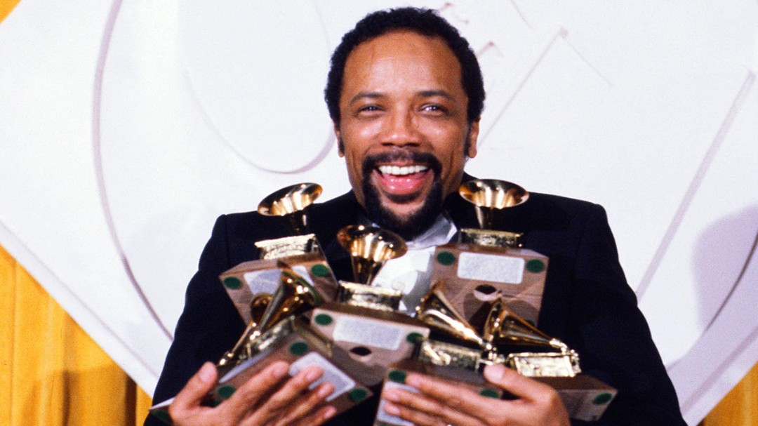 Quimcy Jones With Grammy awards